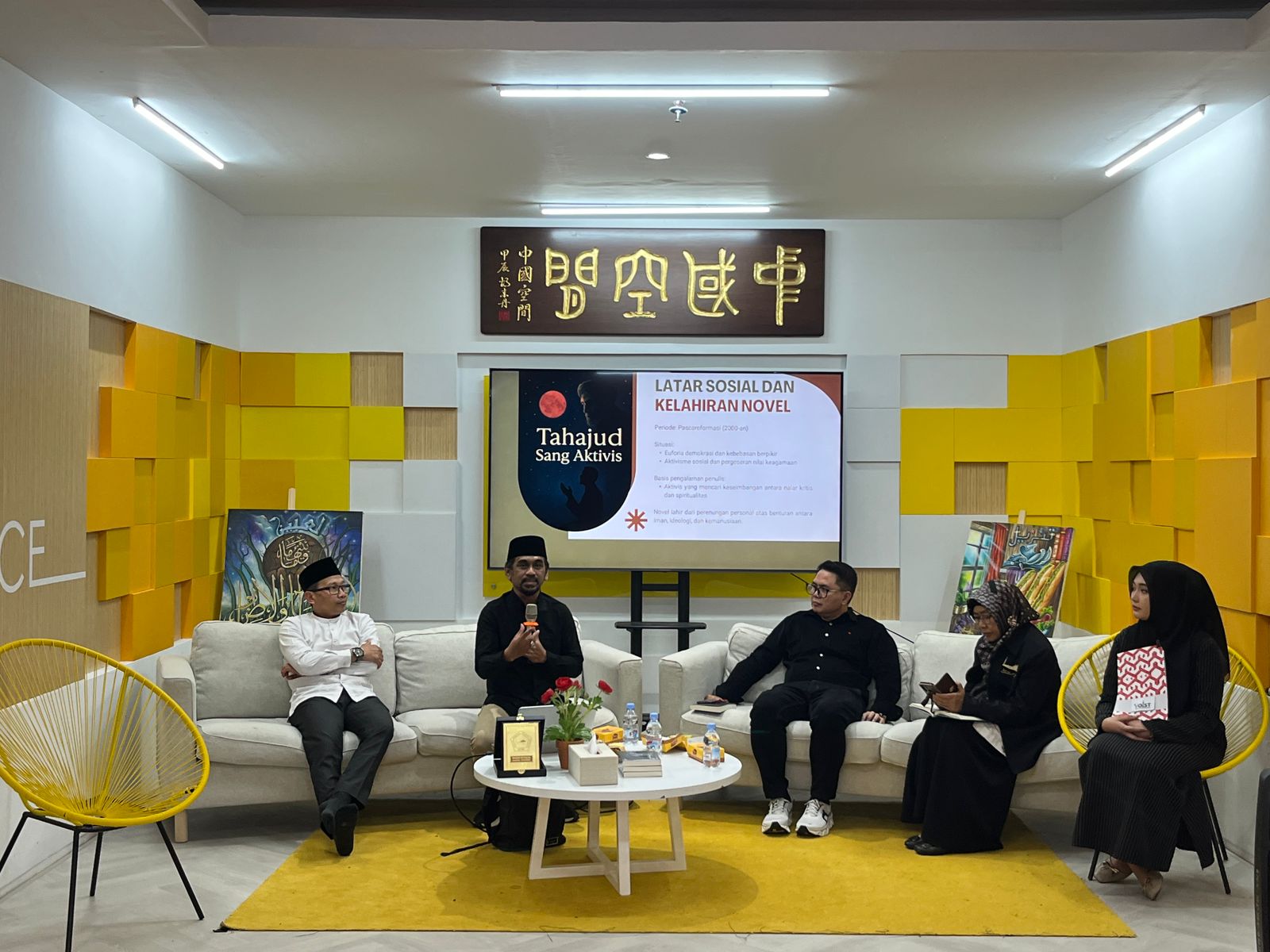 Istiqlal Membedah Tahajut Sang Aktivis