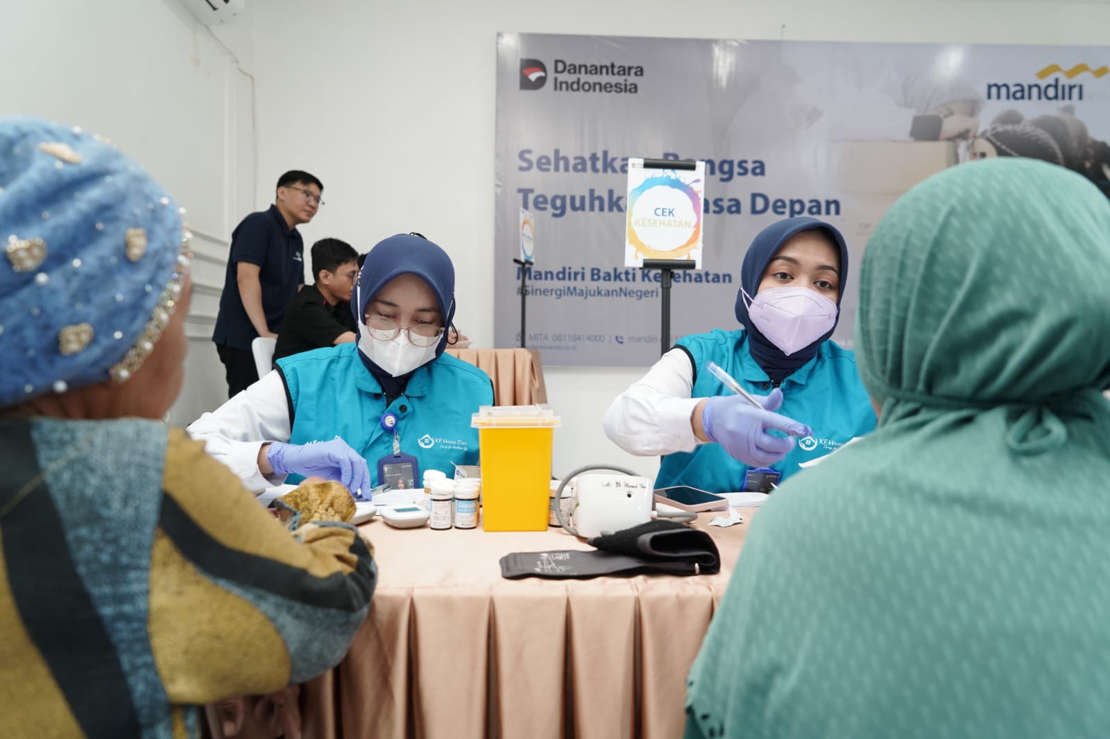 Bakti Kesehatan, Bank Mandiri Sasar 600 Penerima Manfaat di Sulawesi dan Maluku