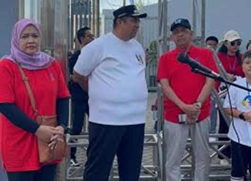 Bupati Maros Bangga Banyak Warga Kuliah di Kampus Negeri Universitas Terbuka, Termasuk Anaknya