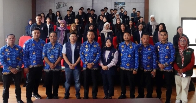 Camat Ujung Pandang Berharap Mahasiswa KKN Bosowa Beri Konstribusi Positif