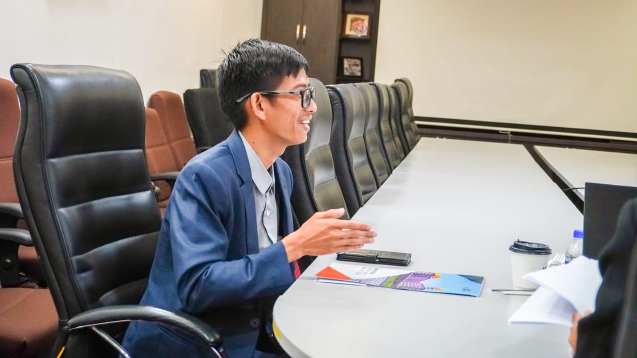 Ketua Umum APTIKIS Indonesia ; Dr. Aras anak Muda yang Layak Pimpin UNISIA