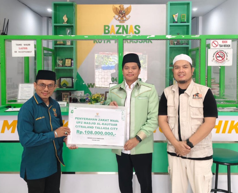 UPZ Masjid Al-Kautsar Citraland Tallasa City Serahkan Zakat Mall sebanyak Rp108 Juta ke BAZNAS Makassar