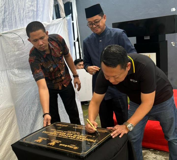 BAZNAS Makassar dan Maybank bantu Sumur Bor dan Tampungan Air Bersih Senilai Rp37.500.000 di Bira
