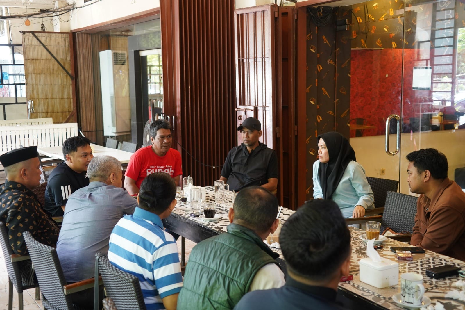 Camat Ujung Pandang Rapat Perdana