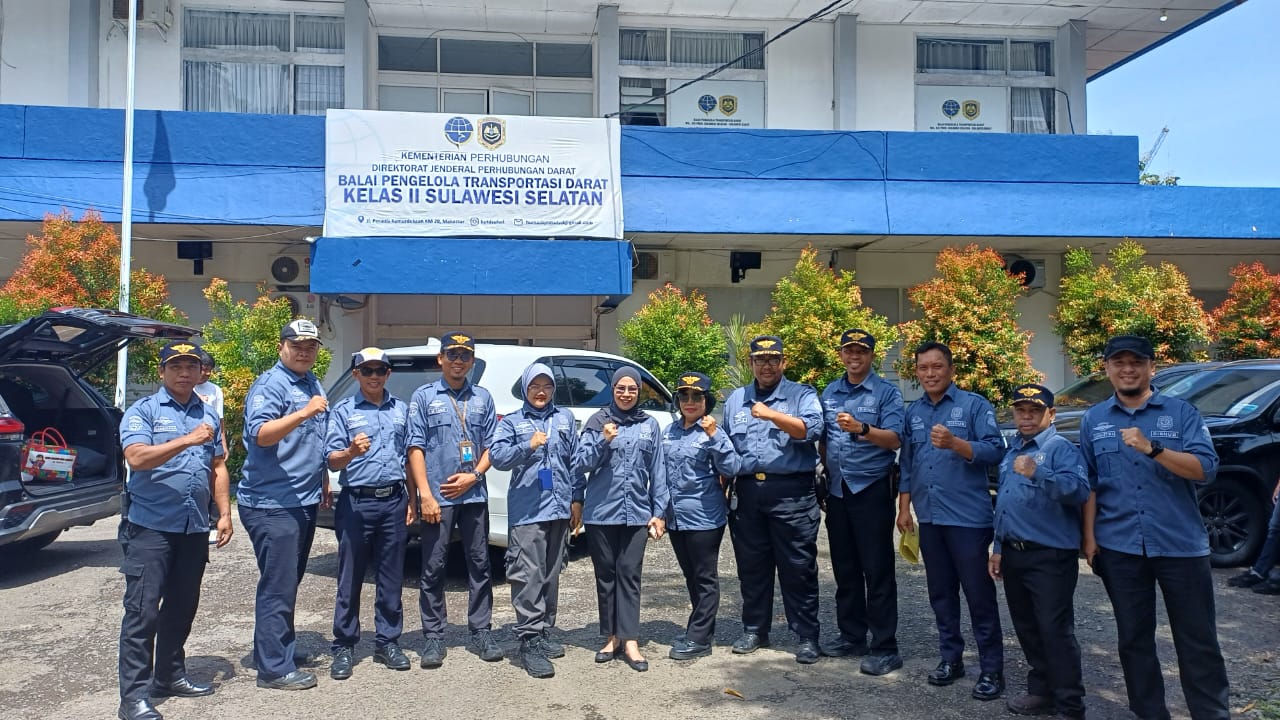 Dishub Makassar Luncurkan SPANDAI, Terobosan Digital untuk Revolusi Audit dan Inspeksi  Keselamatan Transportasi