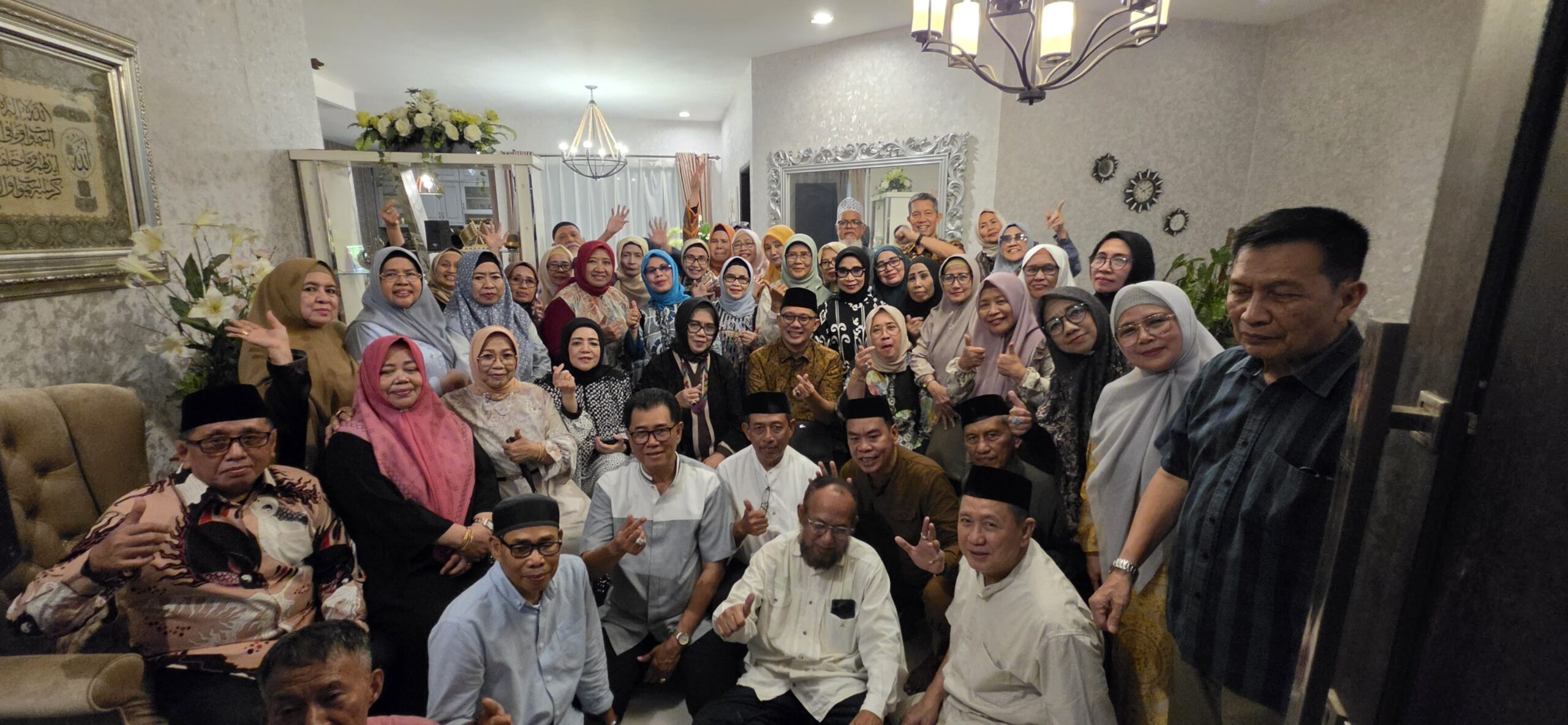 Meriah Majelis Taklim Alumni SMANSA 80: Rahasia Akhlak Mulia Jaga Persahabatan Abadi