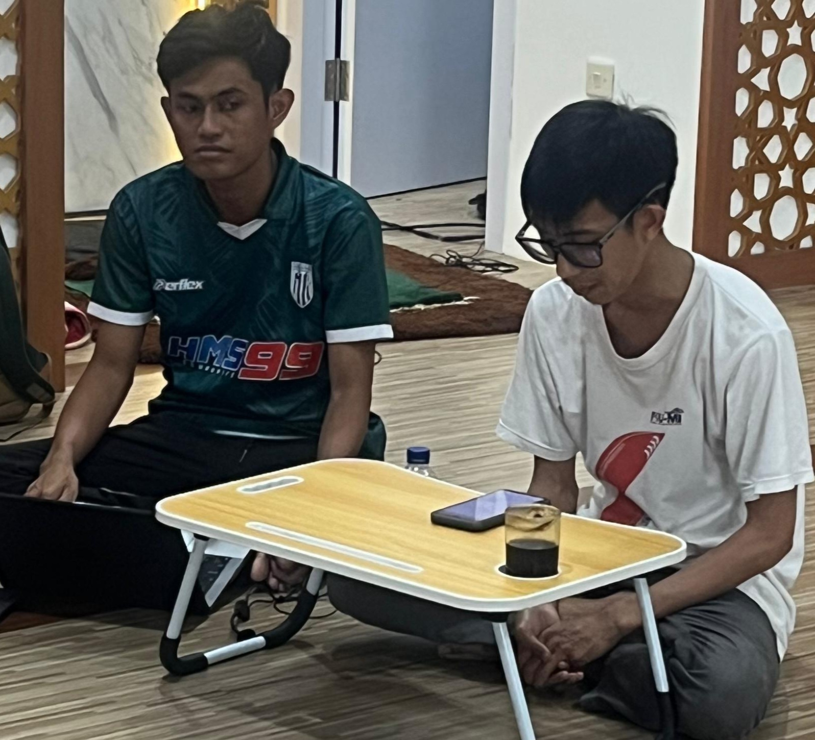 Mahasiswa S3 PKUMI Latih Pembuatan Essay BIB