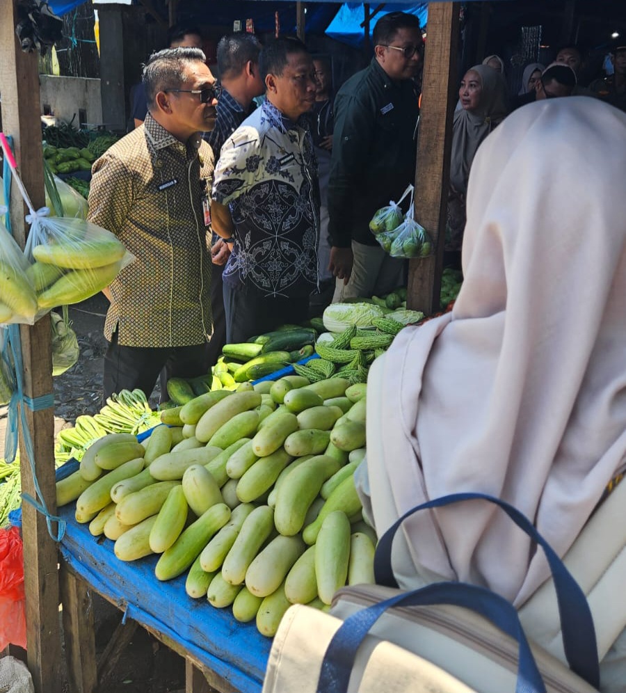 Jelang Idul Adha, Harga Sembako di Pasar Tradisional Takalar Stabil