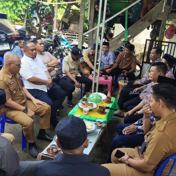 Jelang Idul Adha, PLT Camat Polsel-Tokoh Masyarakat Pattenen Bahas Ketertiban