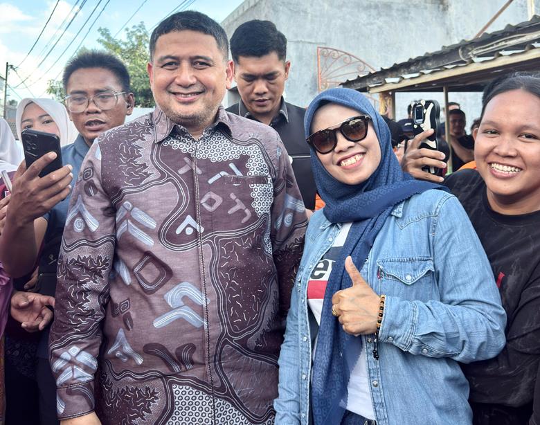 Ketua PMI Kecamatan Makassar Kunjungi Korban Kebakaran di Mangasa