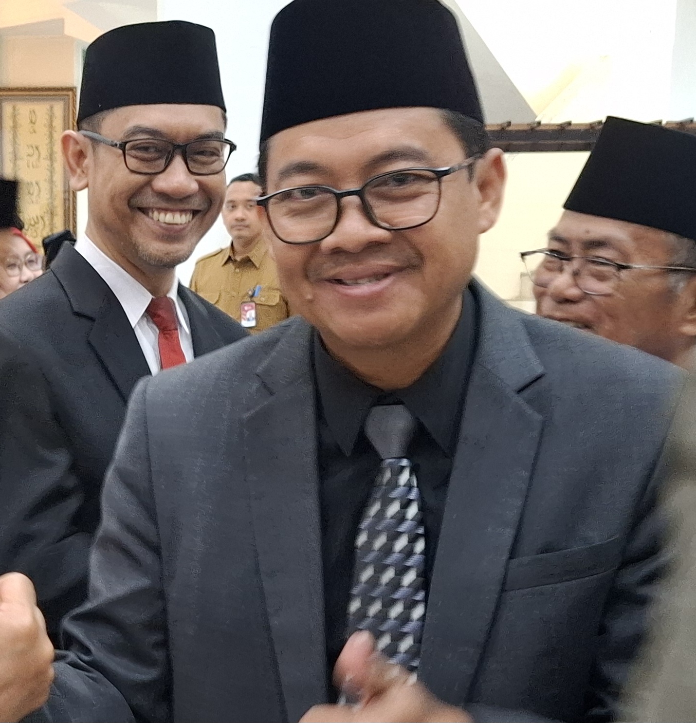 Hari Pertama sebagai Purnabakti Ketua BAZNAS Makassar