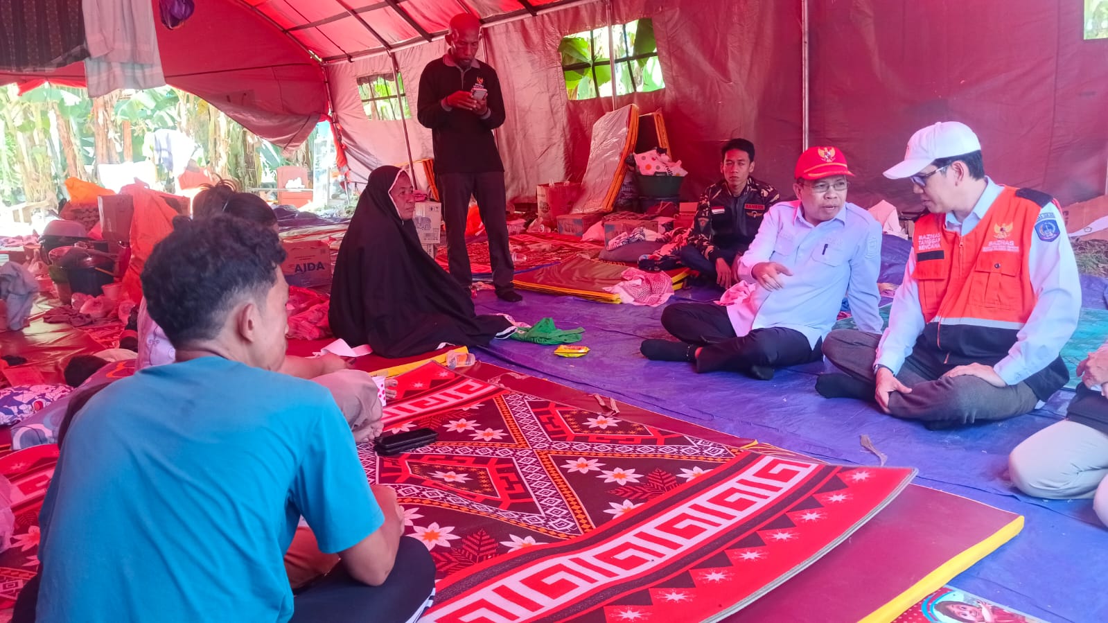 BAZNAS Makassar dan BAZNAS Sulsel Haturkan Terima Kasih kepada Donatur Korban Kebakaran Tallo