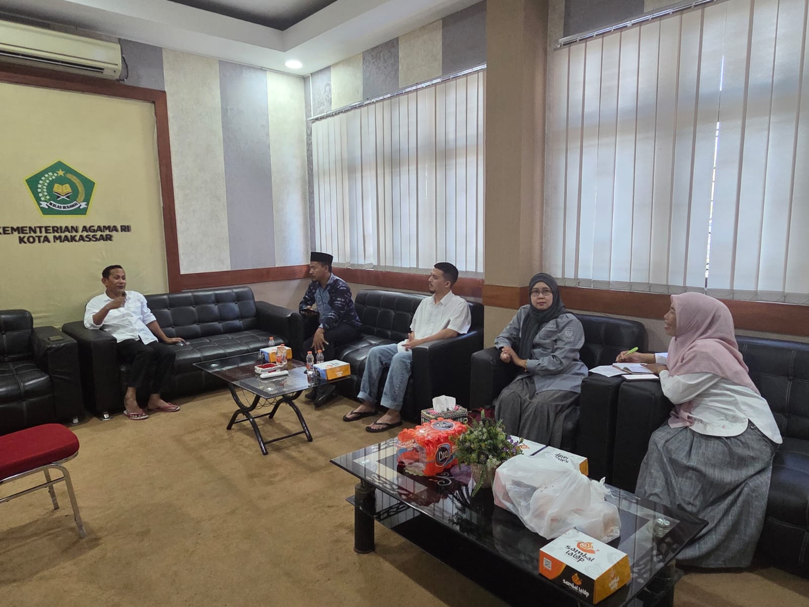 Waka IV BAZNAS, Kemenag, dan Pengurus Masjid HM. Asyik Bahas Maulid Bersama