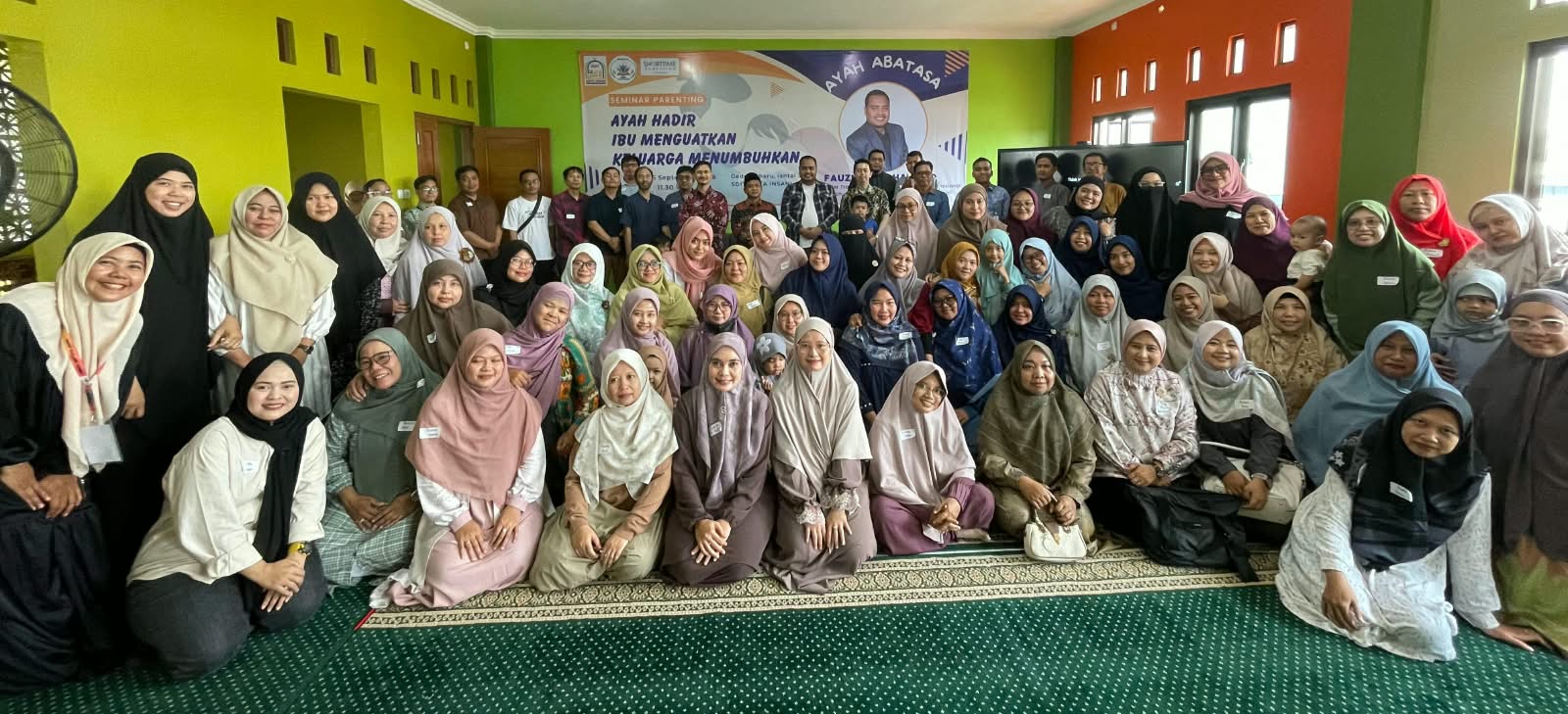 Bukan Cuma dapat Ilmu, Seminar Parenting SDIT Cipta Insani Jadi Ruang Refleksi bagi Anak dan Bunda