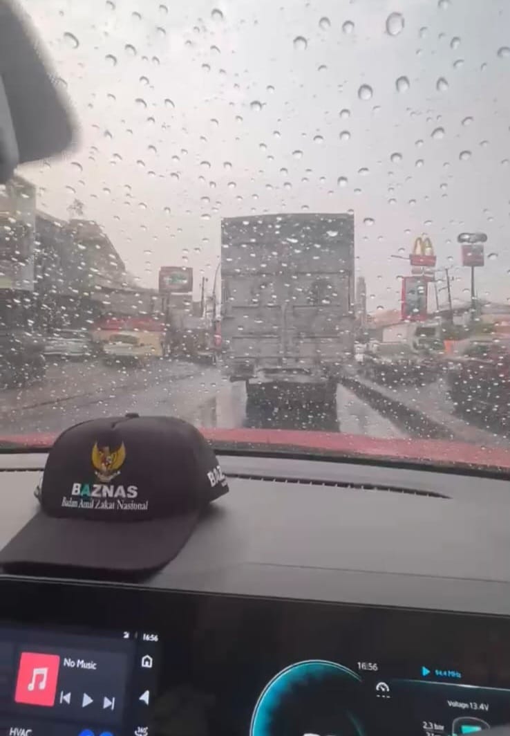 Wakil Ketua III BAZNAS, H. Ahyar Amnur : Alhamdulillah Hujan, Meski Butiran Kecil
